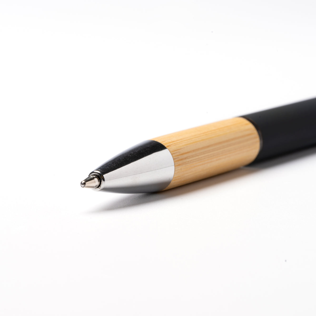 STYLO À BILLE EN ALUMINIUM ET BAMBOU - BORUX