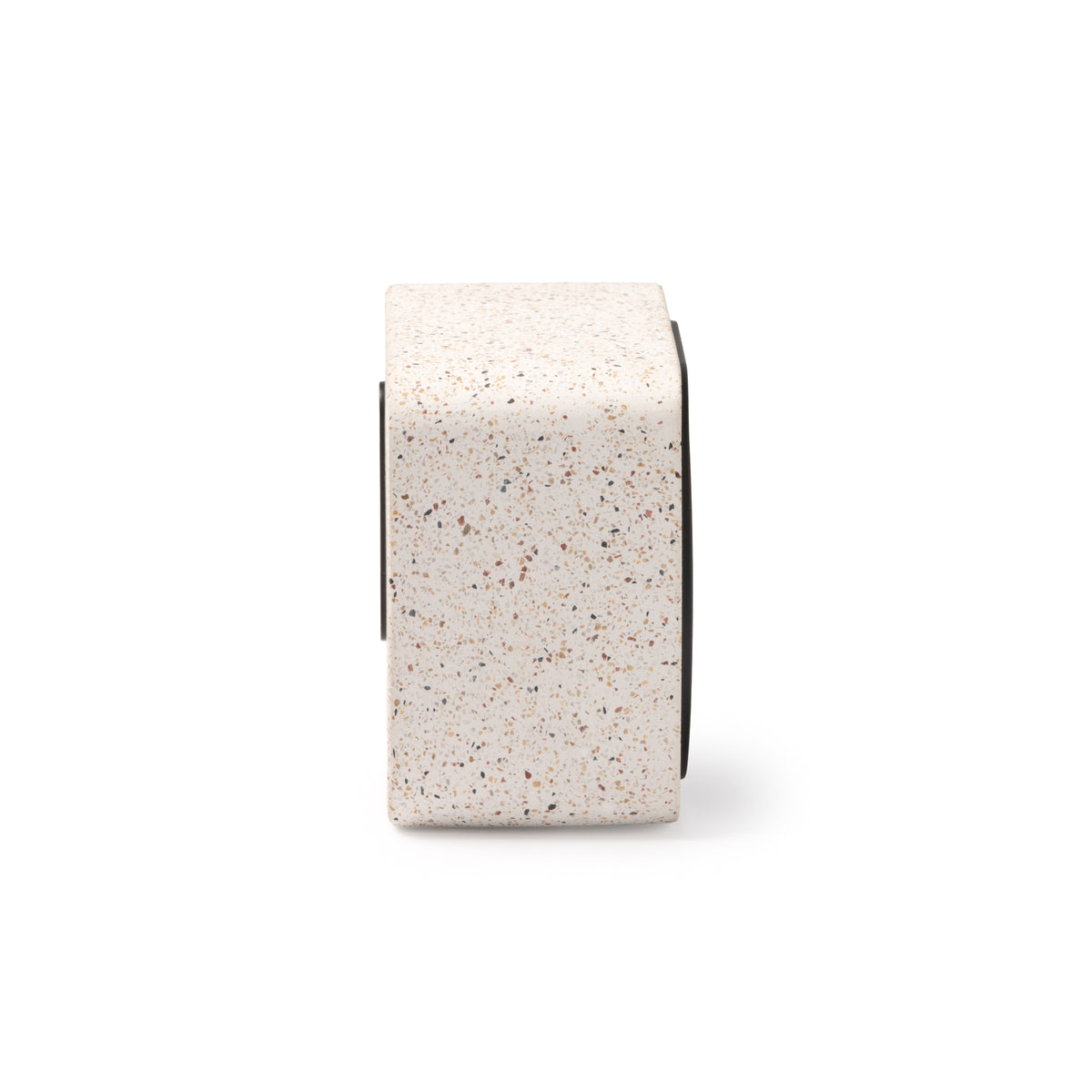 HAUT-PARLEUR SANS FIL EN TERRAZZO RECYCLÉ ET BAMBOU – MILER